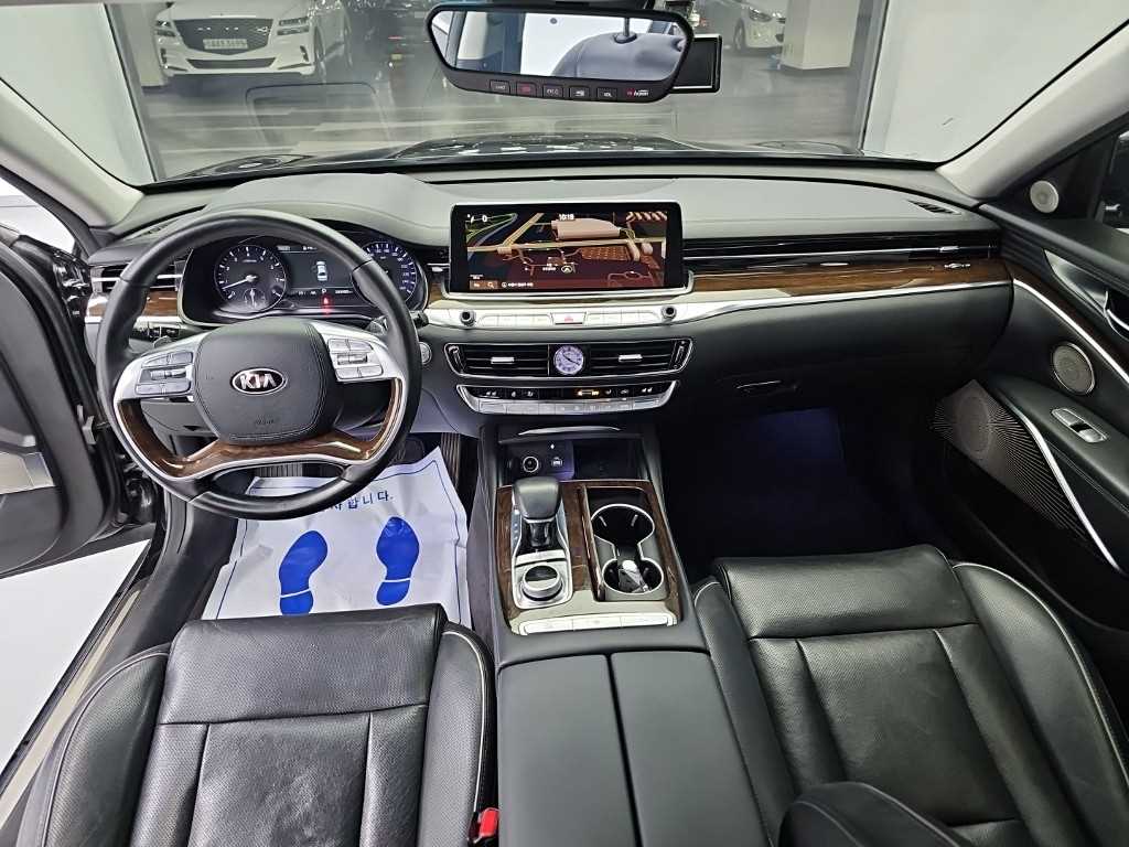 2021 Kia K9 3.8 Negro - Miniatura 7