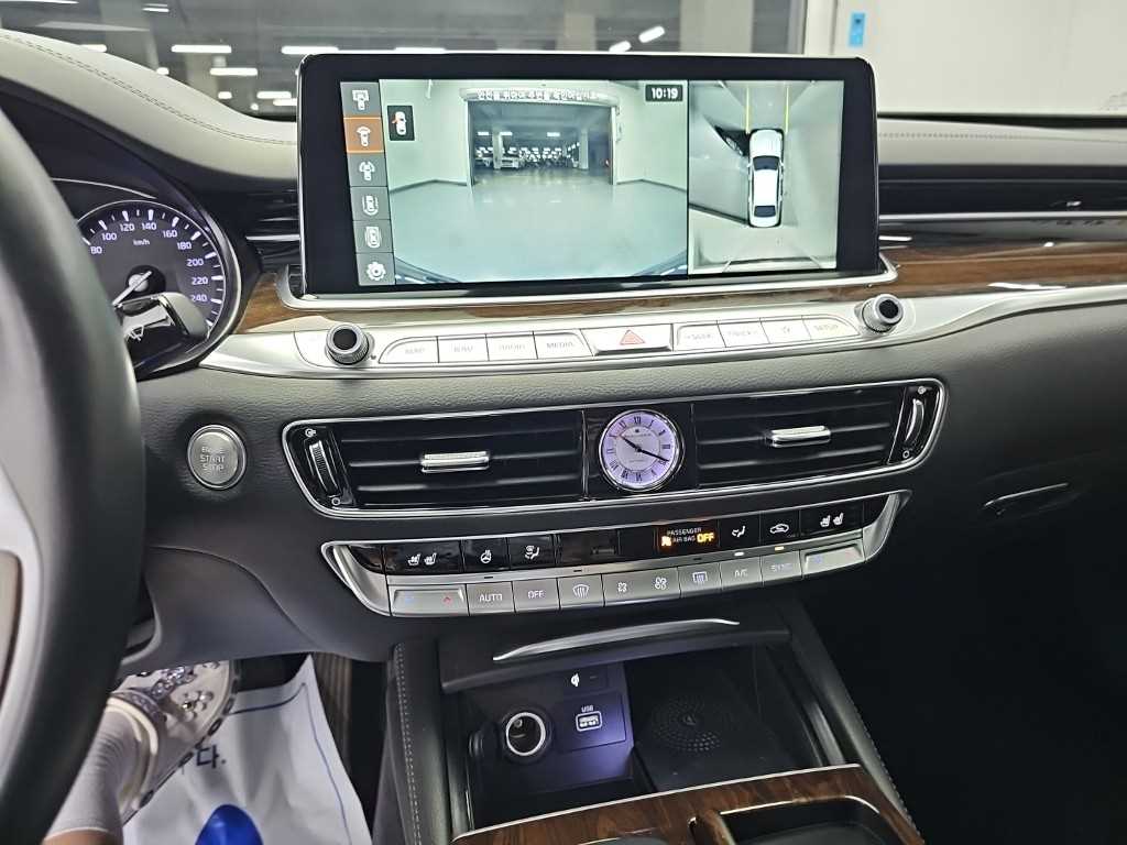 2021 Kia K9 3.8 Negro - Miniatura 10