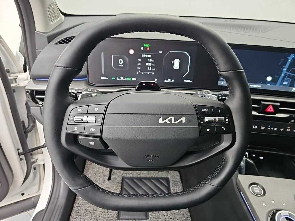 2025 Kia Sportage 5th Blanco - Miniatura 10