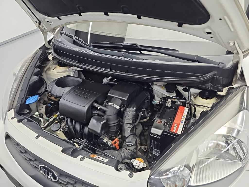 2016 KIA Morning Ref 420544 Gasoline Blanco - Miniatura 5