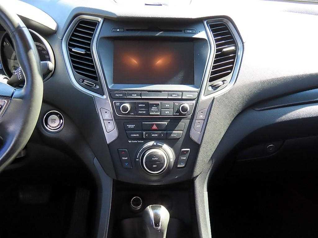 2016 Hyundai Santa Fe The Negro - Miniatura 10