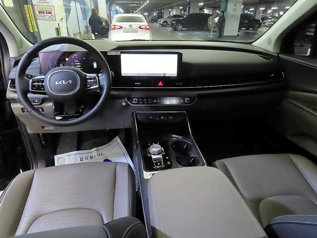 2024 KIA Carnival Ref 420466 Diesel Negro - Miniatura 10