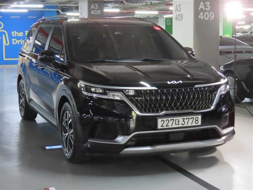 2023 Kia Carnival 4th - Miniatura 2