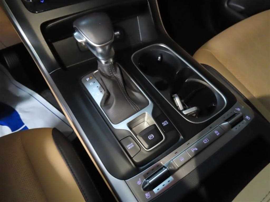 2023 Kia Carnival 4th - Miniatura 6