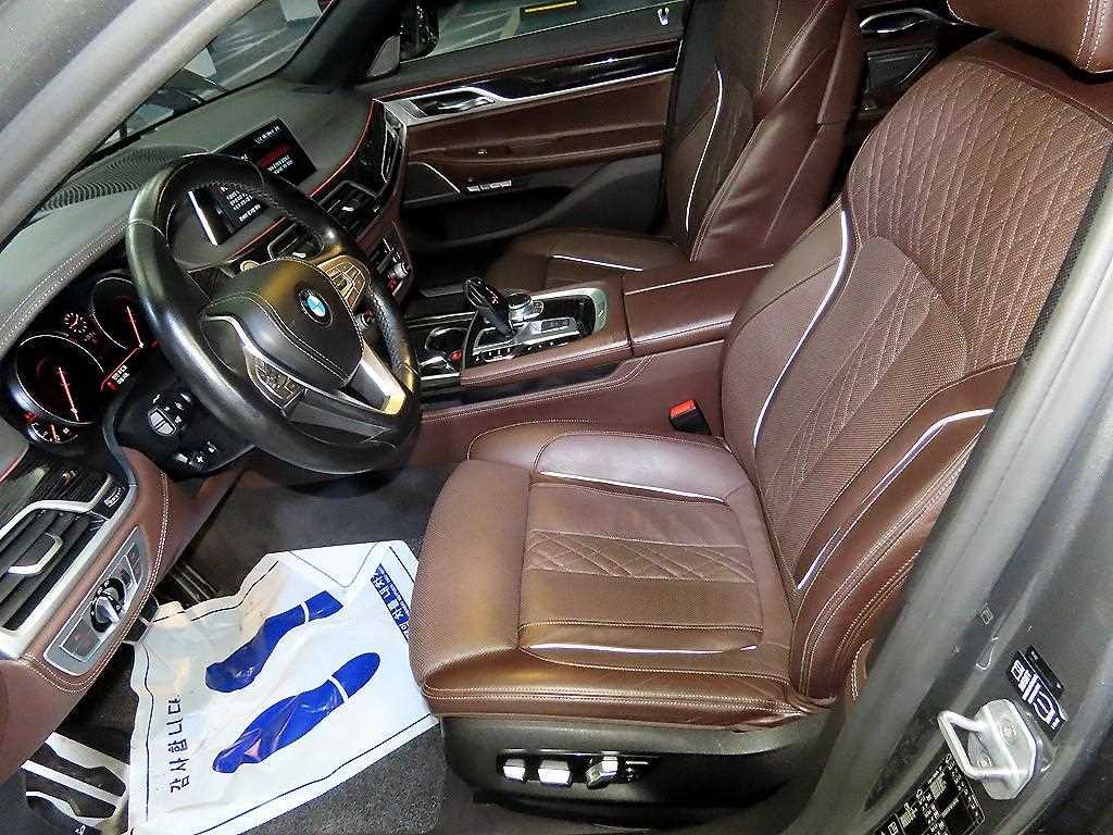 2018 BMW Serie 7 7 Series Ref 420579 Diesel Gris - Miniatura 7