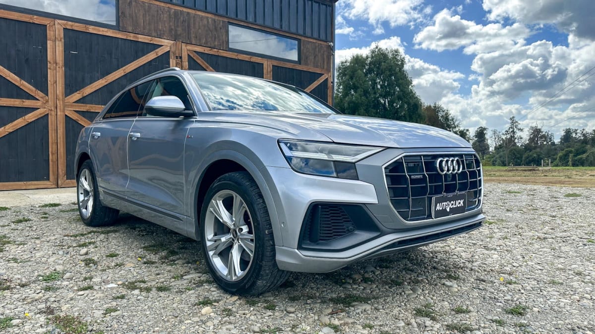 2022 Audi Q8 55 - Miniatura 5