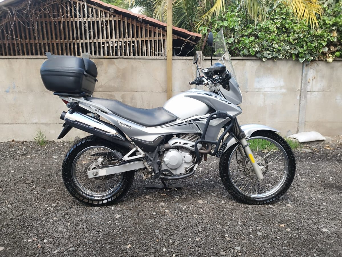 2015 Honda NX 400 FALCON FALCON Gris - Miniatura 2