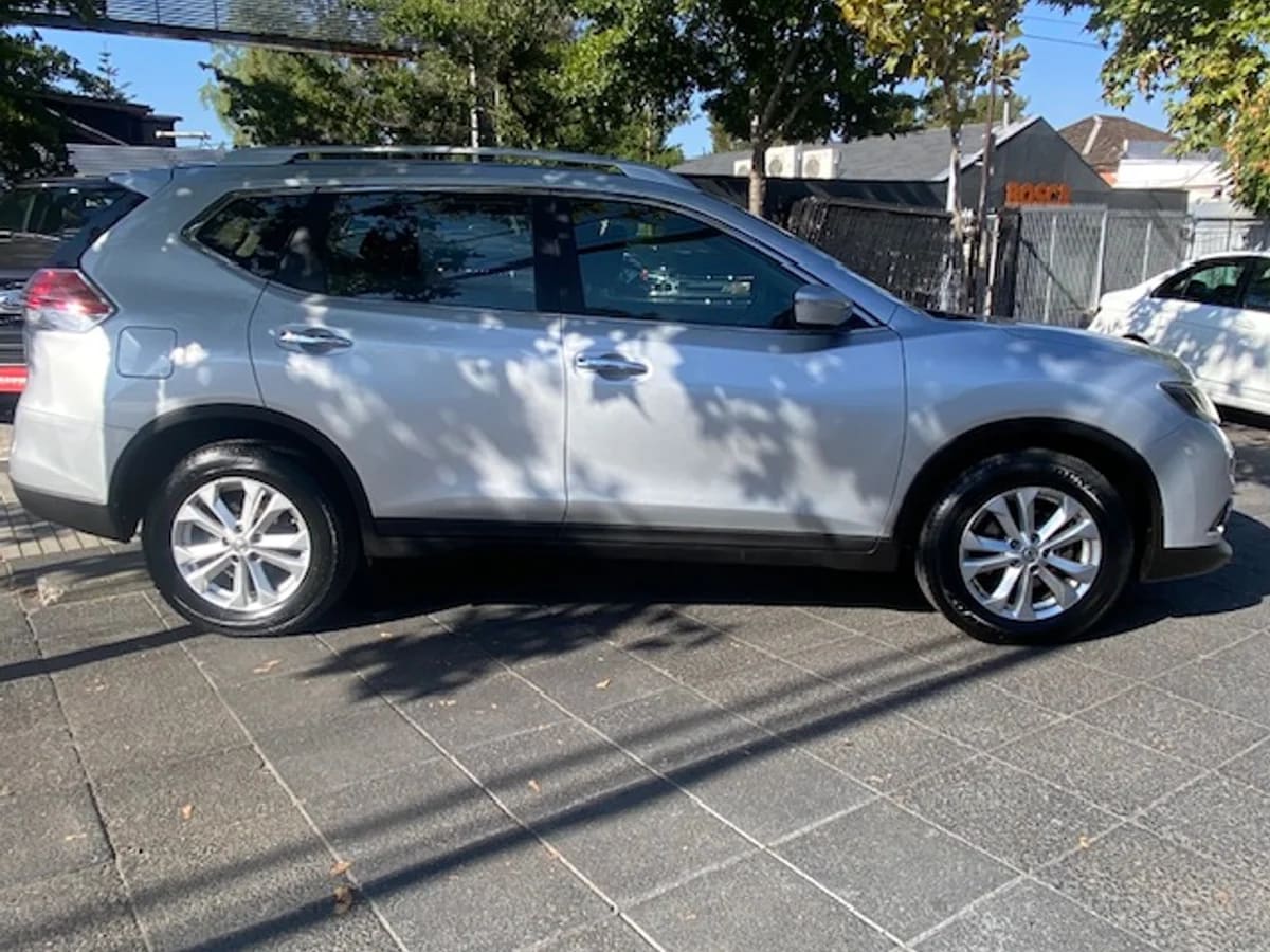 2024 EXEED LX Unimited 1.5 Gris - Miniatura 3