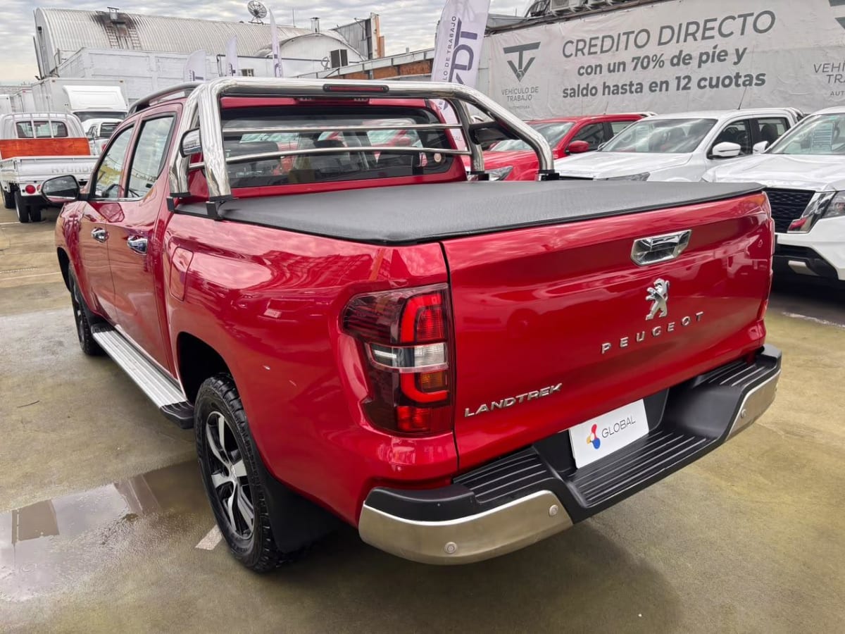 2023 Peugeot Landtrek Rojo - Miniatura 6