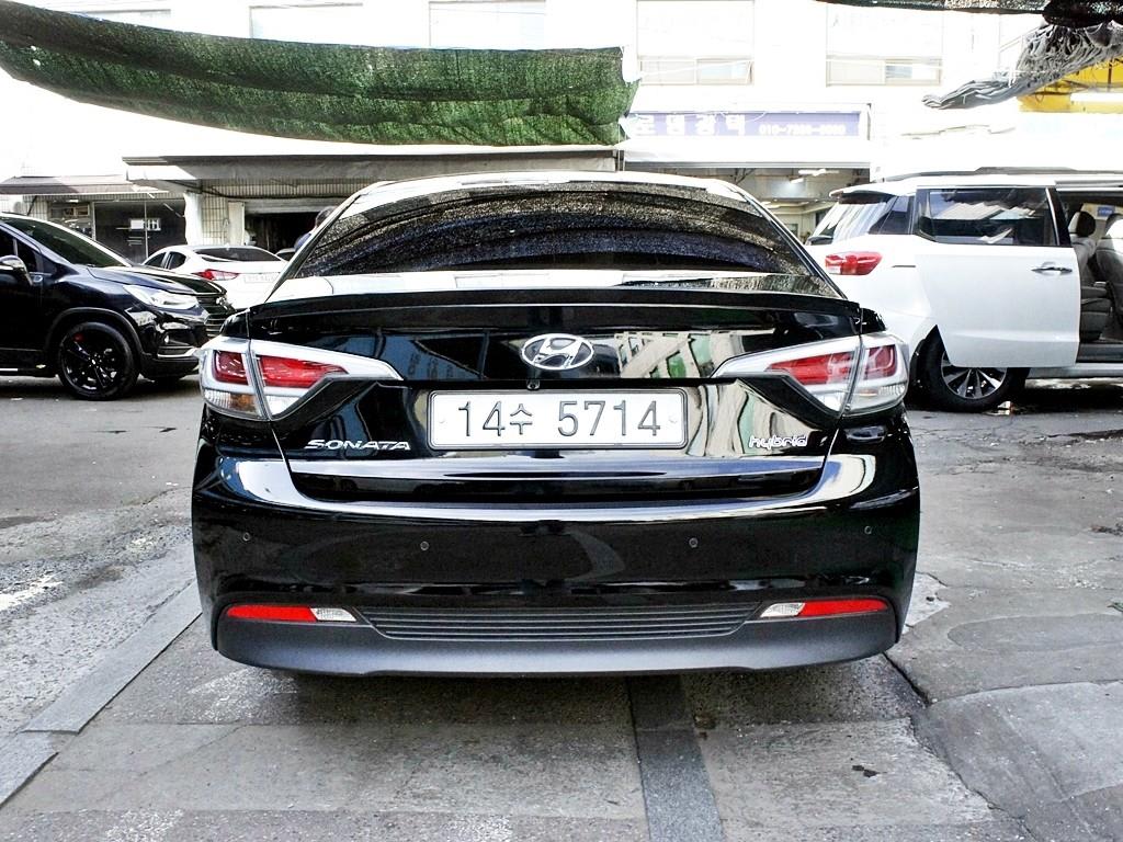 2016 Hyundai Sonata Hybrid Negro - Miniatura 3
