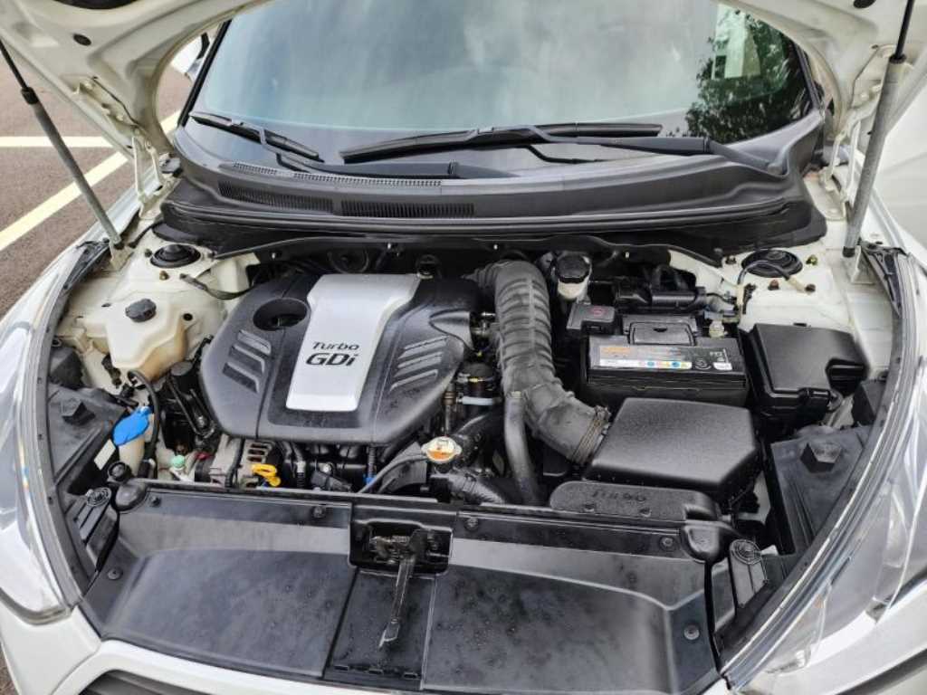 2014 Hyundai Veloster Turbo - Miniatura 5