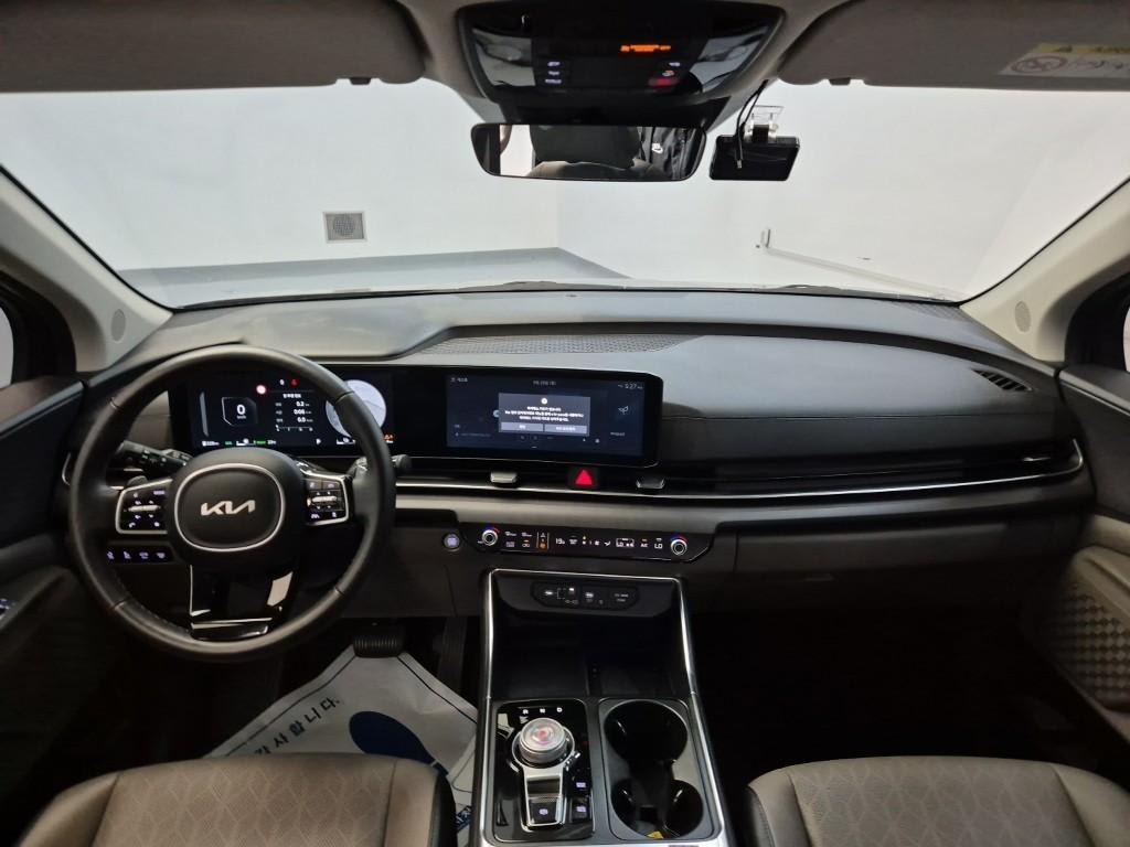2024 Kia Carnival Hybrid Negro - Miniatura 7