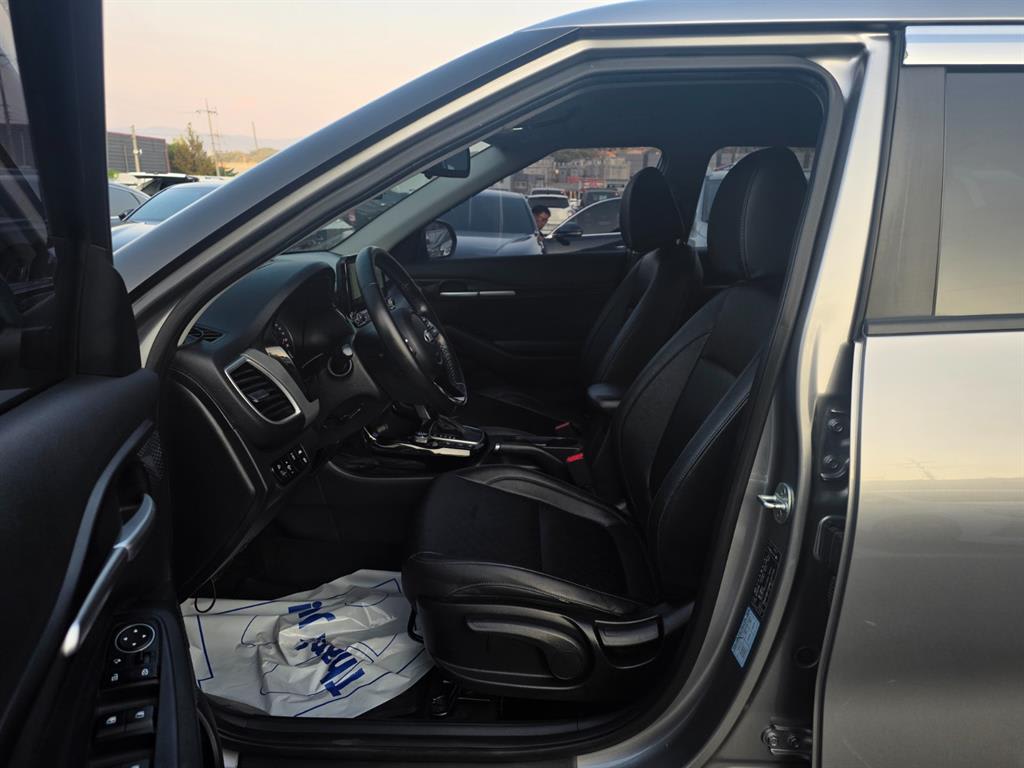 2021 Kia Seltos Diesel Gris - Miniatura 10