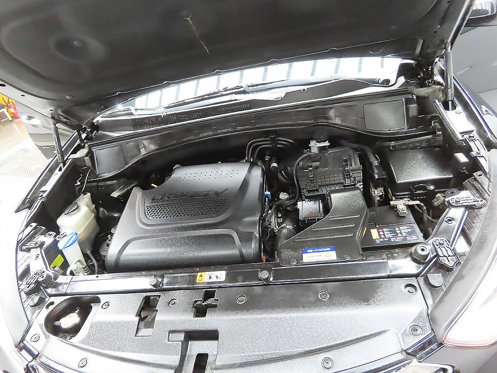 2014 Hyundai Santa Fe DM Negro - Miniatura 7