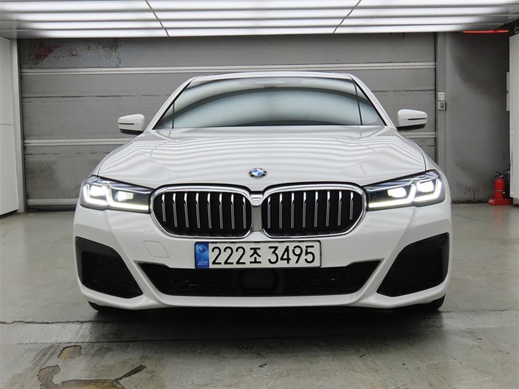 2023 BMW Serie 5 5 Series Ref 420777 Gasoline Blanco - Miniatura 2
