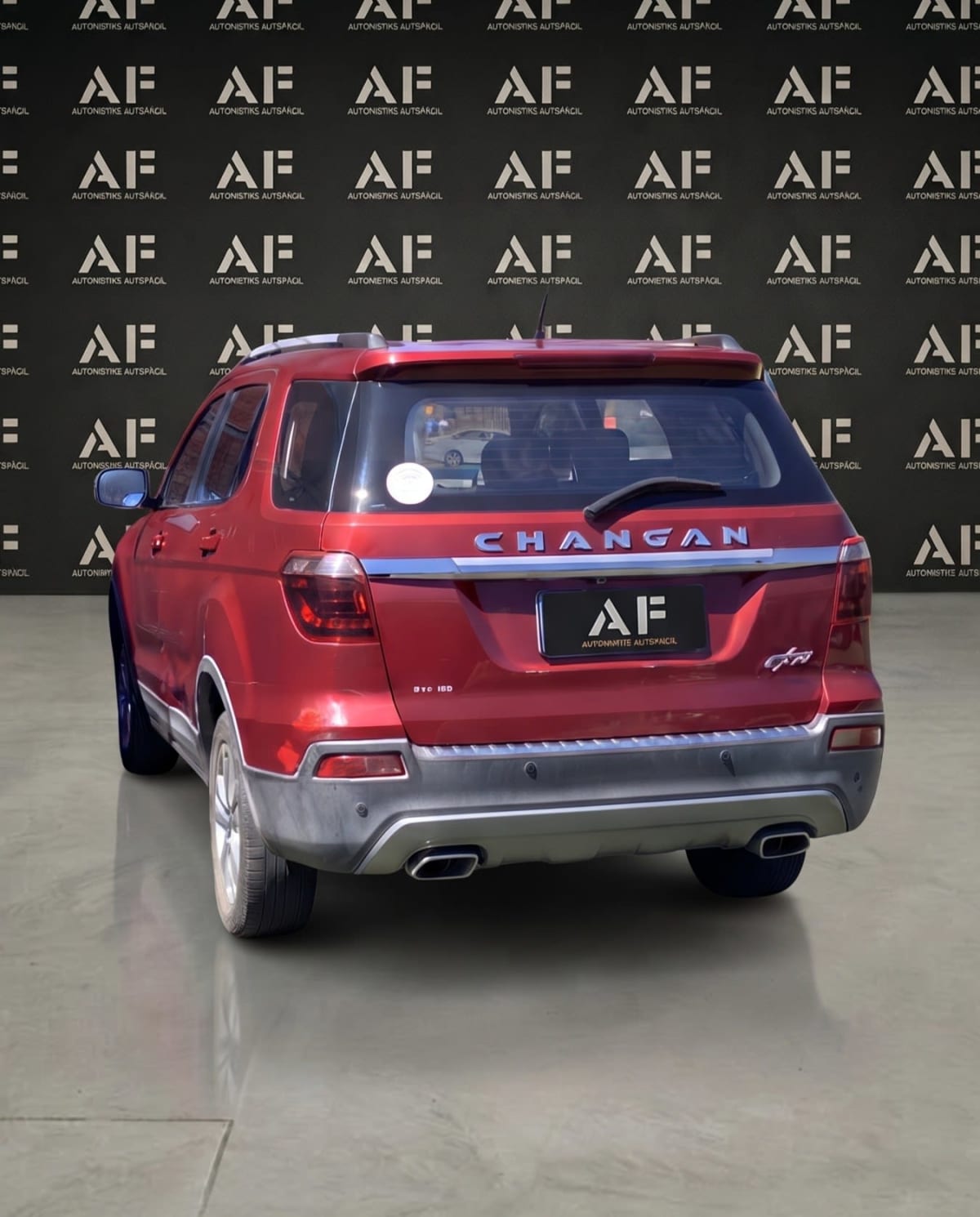 2019 Changan CX70 1.6 Rojo - Miniatura 5