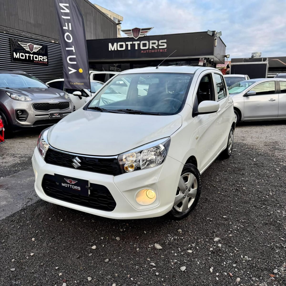 2019 Suzuki Celerio GLX Blanco - Imagen 1