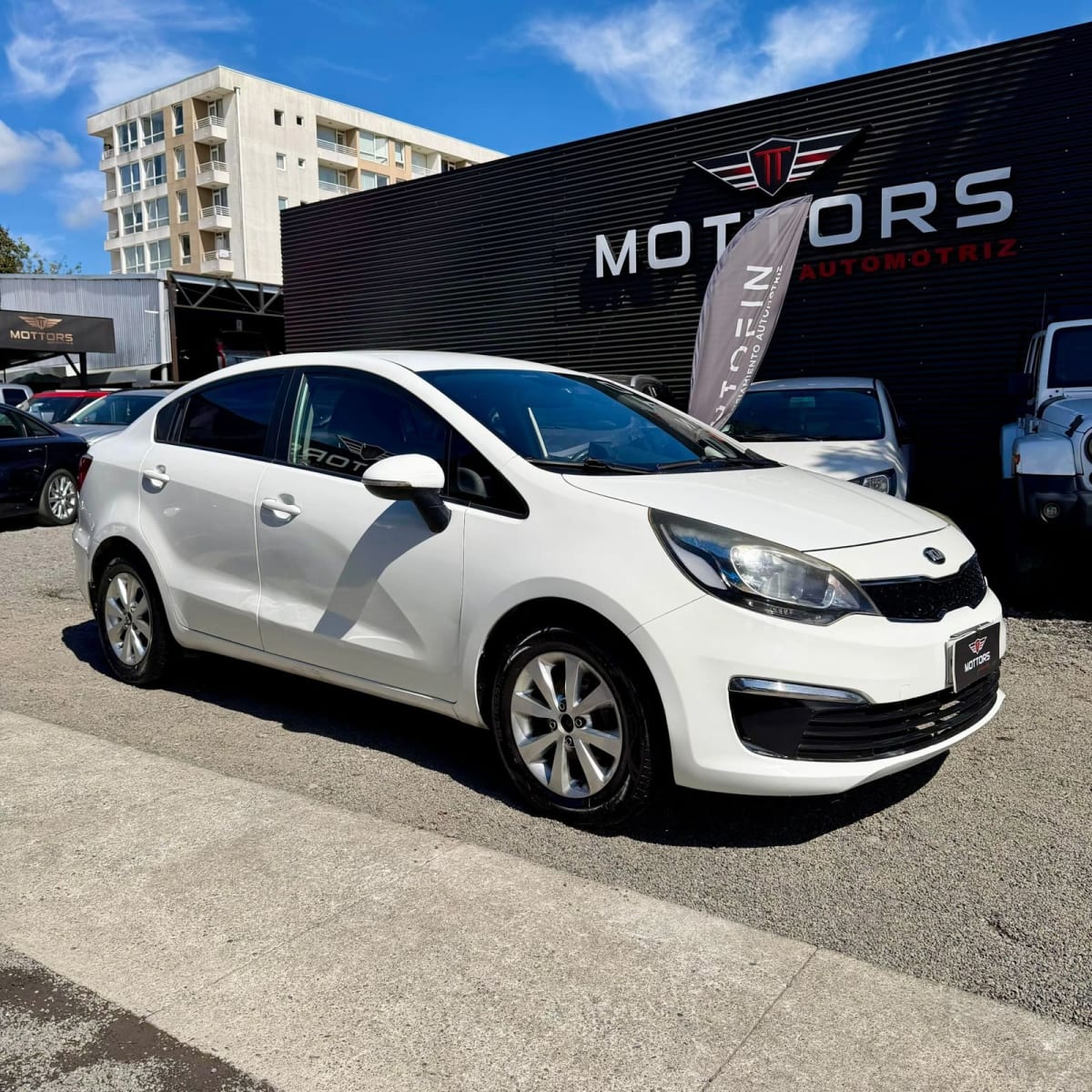 2017 Kia RIO 4 EX Blanco - Miniatura 3