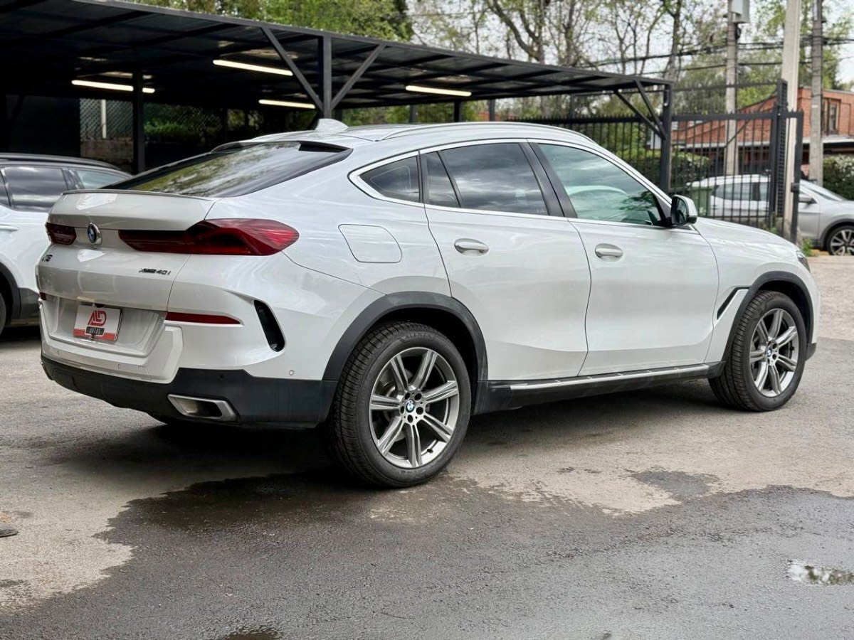 2023 BMW X6 EXECUTIVE Blanco - Miniatura 4
