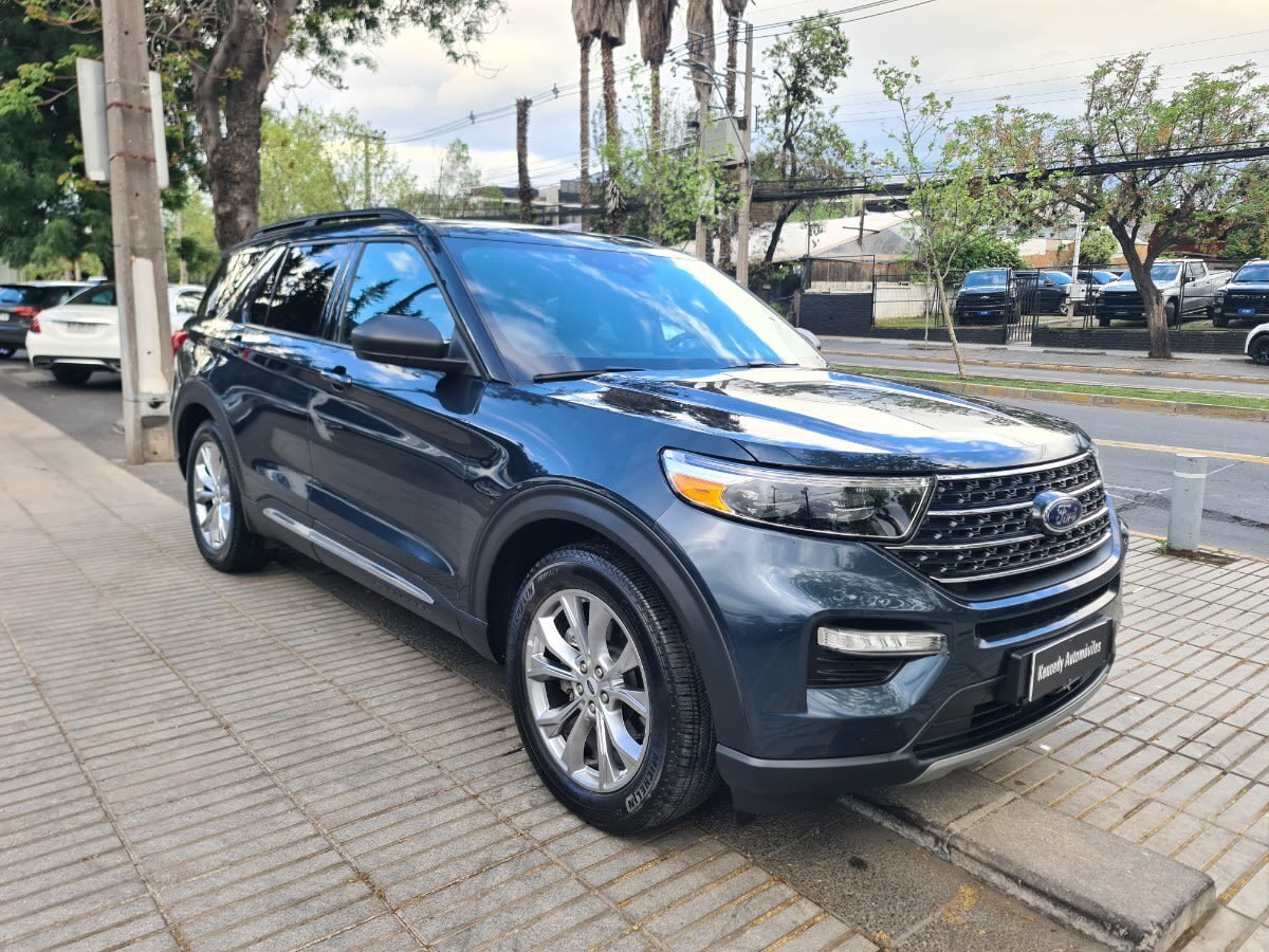 2025 Ford Explorer 2.3 Azul - Miniatura 3