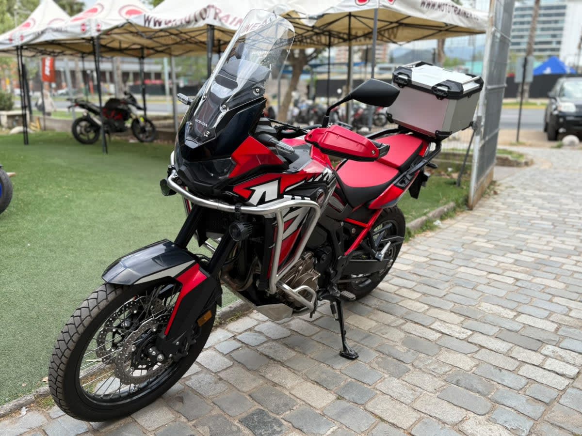 2024 Honda Africa Twin Twin - Miniatura 4