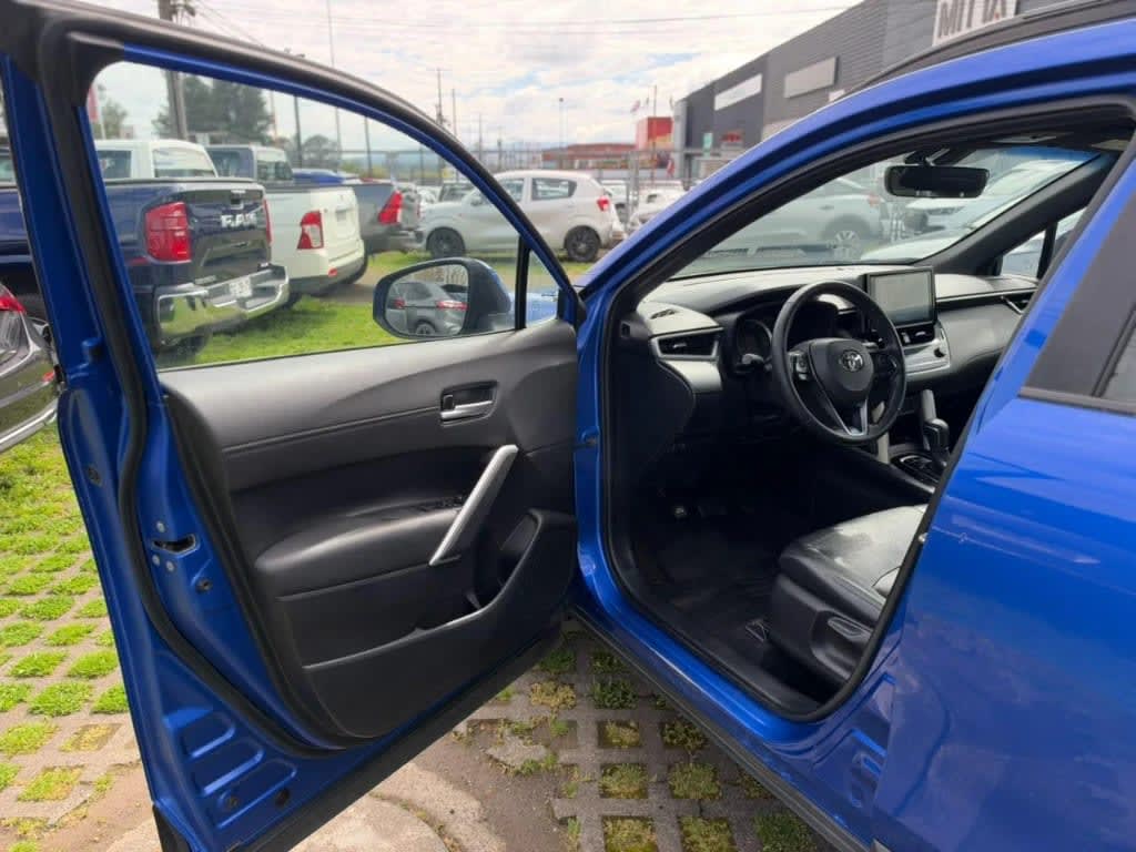 2024 Toyota Corolla Cross 2.0 Azul - Miniatura 9