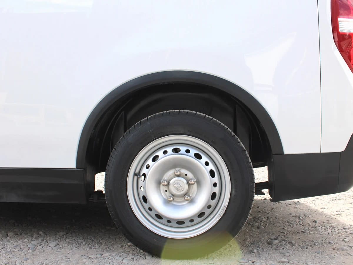 2022 Maxus T60 DCAB Rojo - Miniatura 7