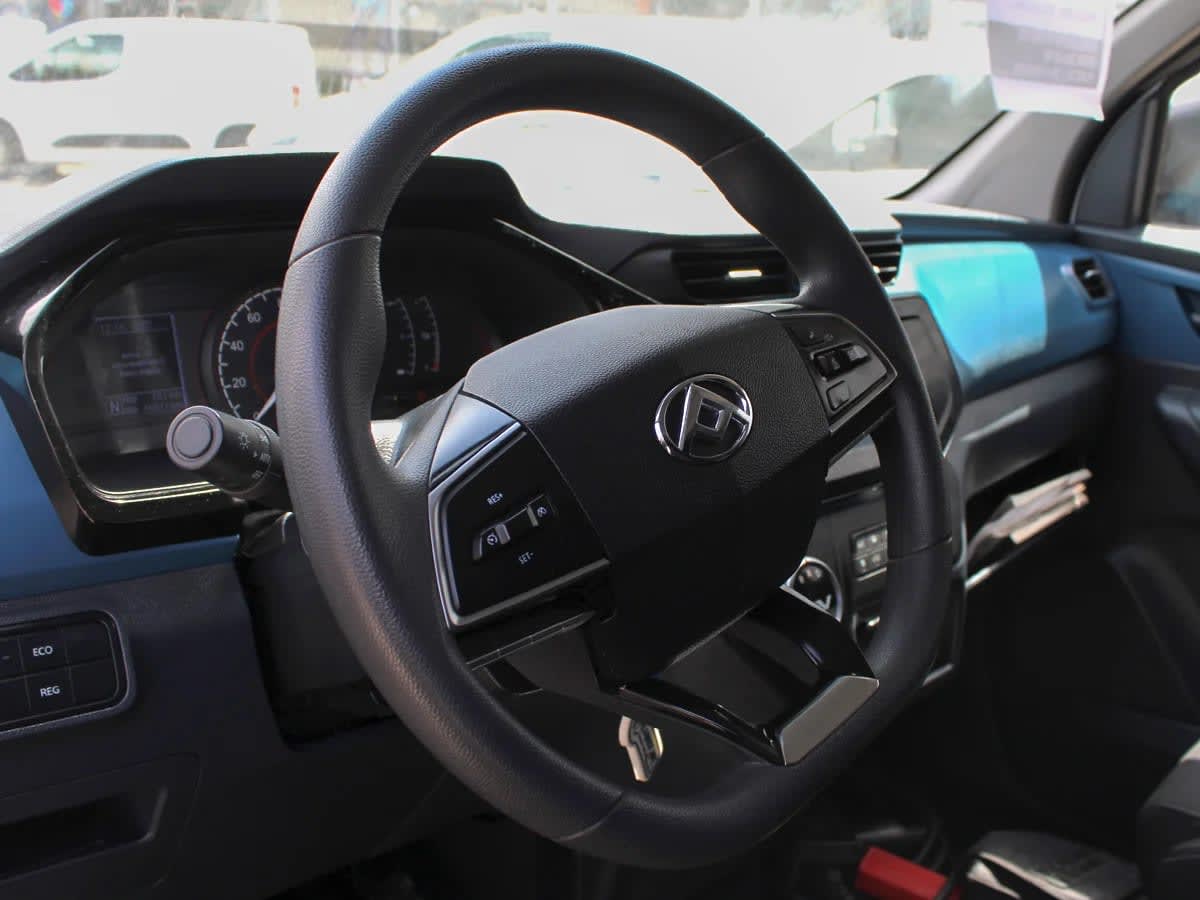 2022 Maxus T60 DCAB Rojo - Miniatura 10