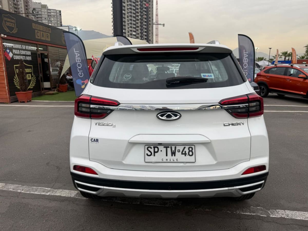 2023 Chery NEW Tiggo 3 Blanco - Miniatura 4