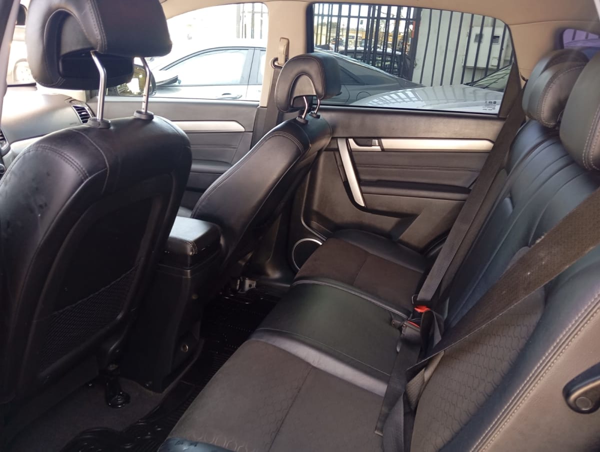 2018 Chevrolet Captiva 5 LT Negro - Miniatura 9