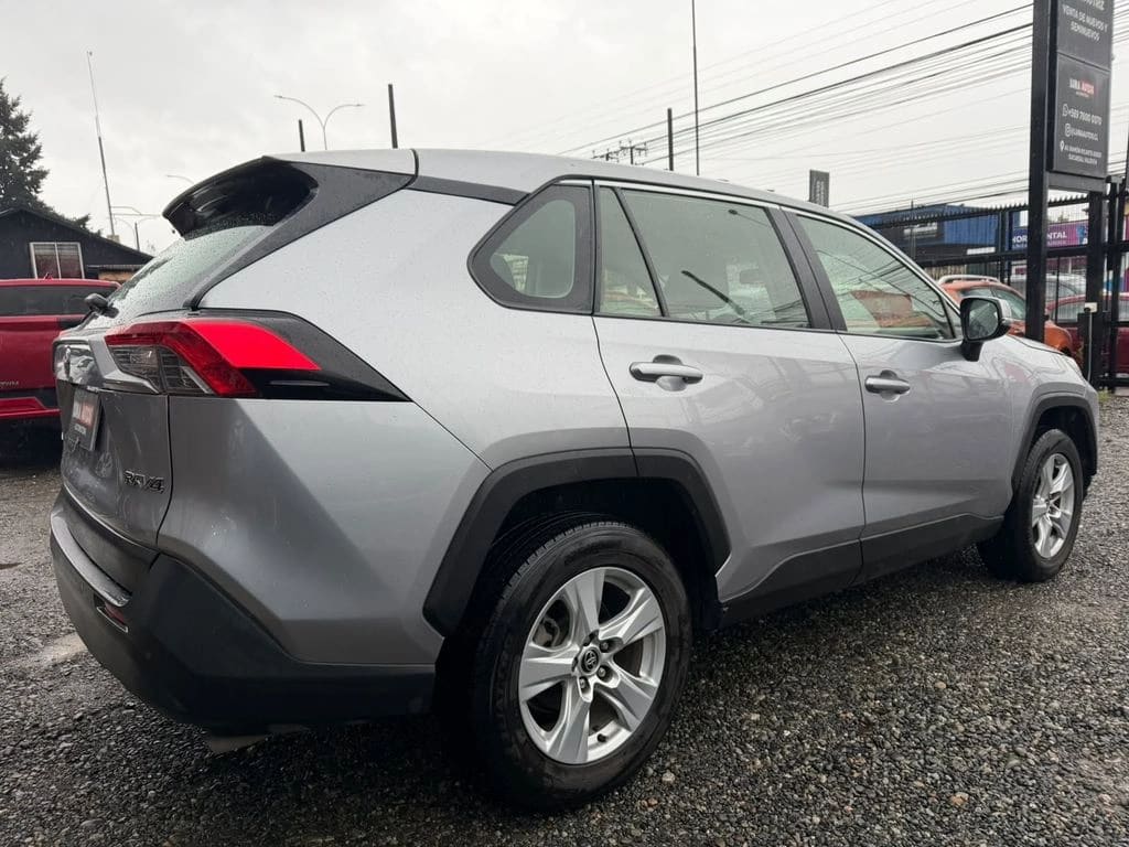 2020 Toyota RAV4 RAV - Miniatura 4