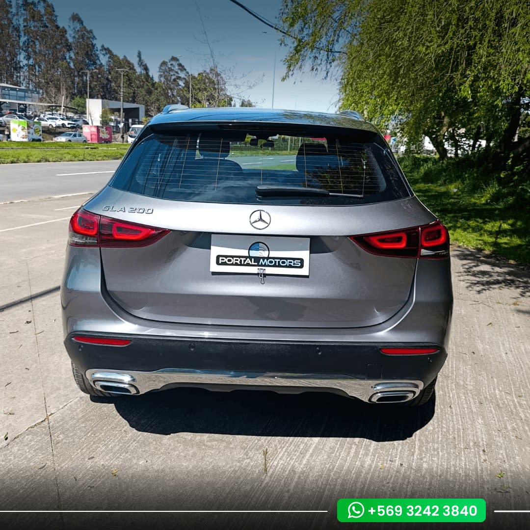 2022 Mercedes-Benz GLA200 - Miniatura 9