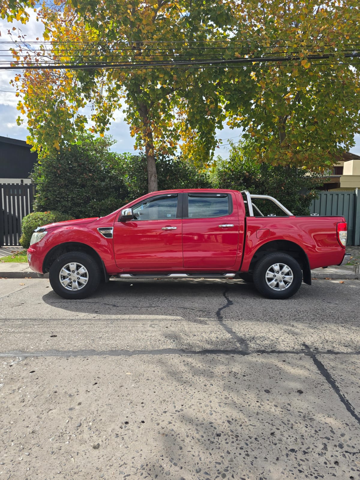 2016 Ford Ranger XLT - Miniatura 2