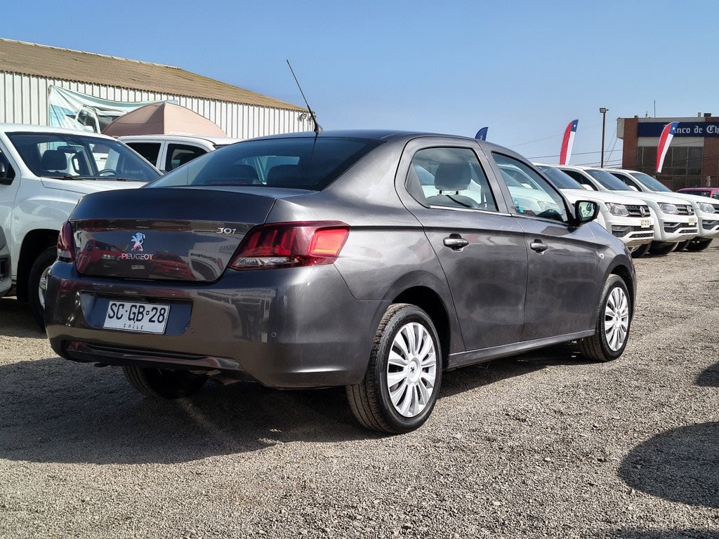 2022 Peugeot 301 1.6 - Miniatura 7