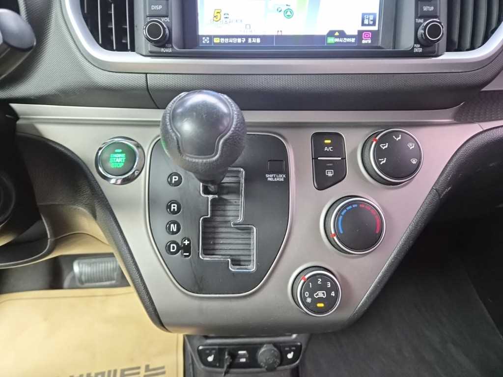 2018 KIA Ray Ref 420966 Gasoline Gris - Miniatura 10