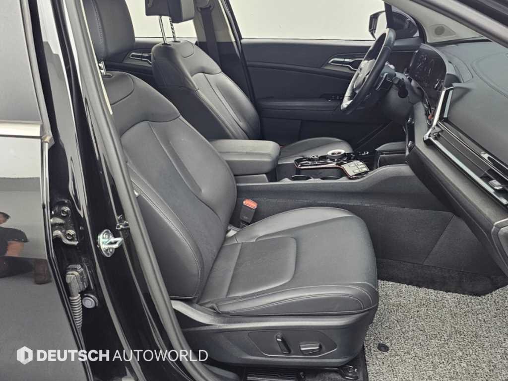 2024 Kia Sportage Hybrid - Miniatura 10