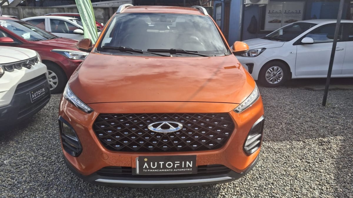 2024 Chery Tiggo 2 pro automatico Naranja - Miniatura 2