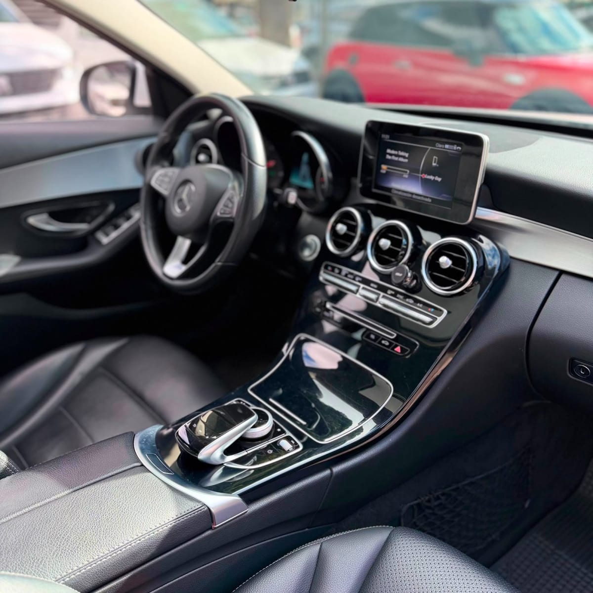 2018 Mercedes-Benz Benz C200 Blanco - Miniatura 10