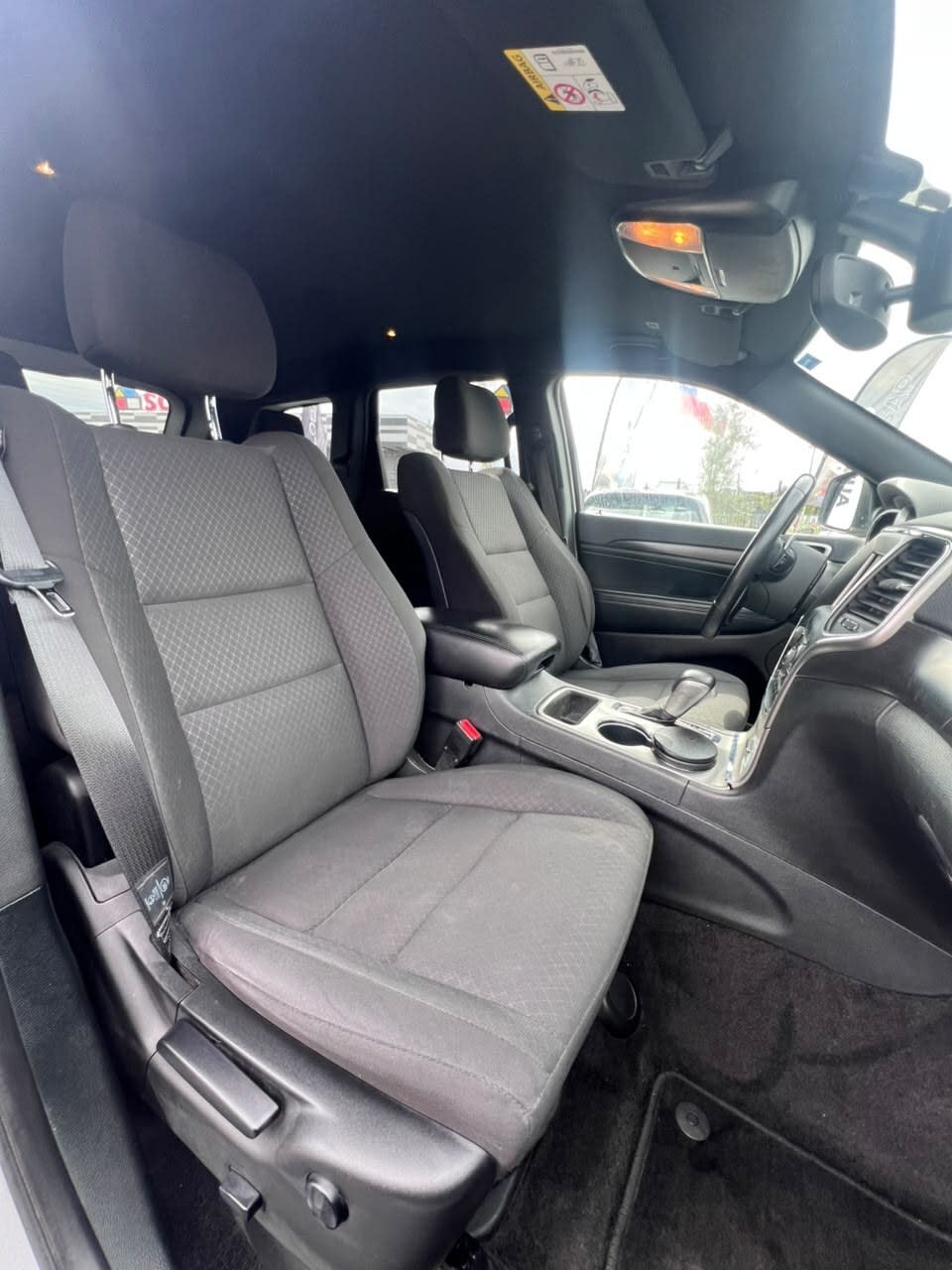 2018 Jeep Grand Cherokee Plata - Miniatura 10