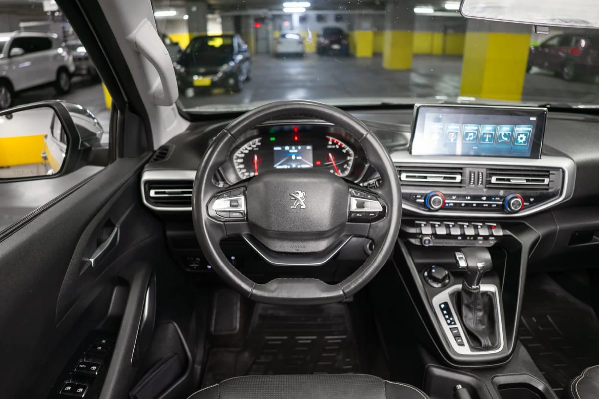 2024 Peugeot Landtrek BlueHDI Plata - Miniatura 3