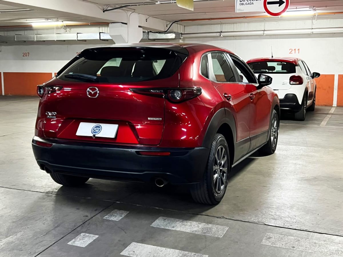 2021 Mazda Cx-30 2.0 Rojo - Miniatura 4
