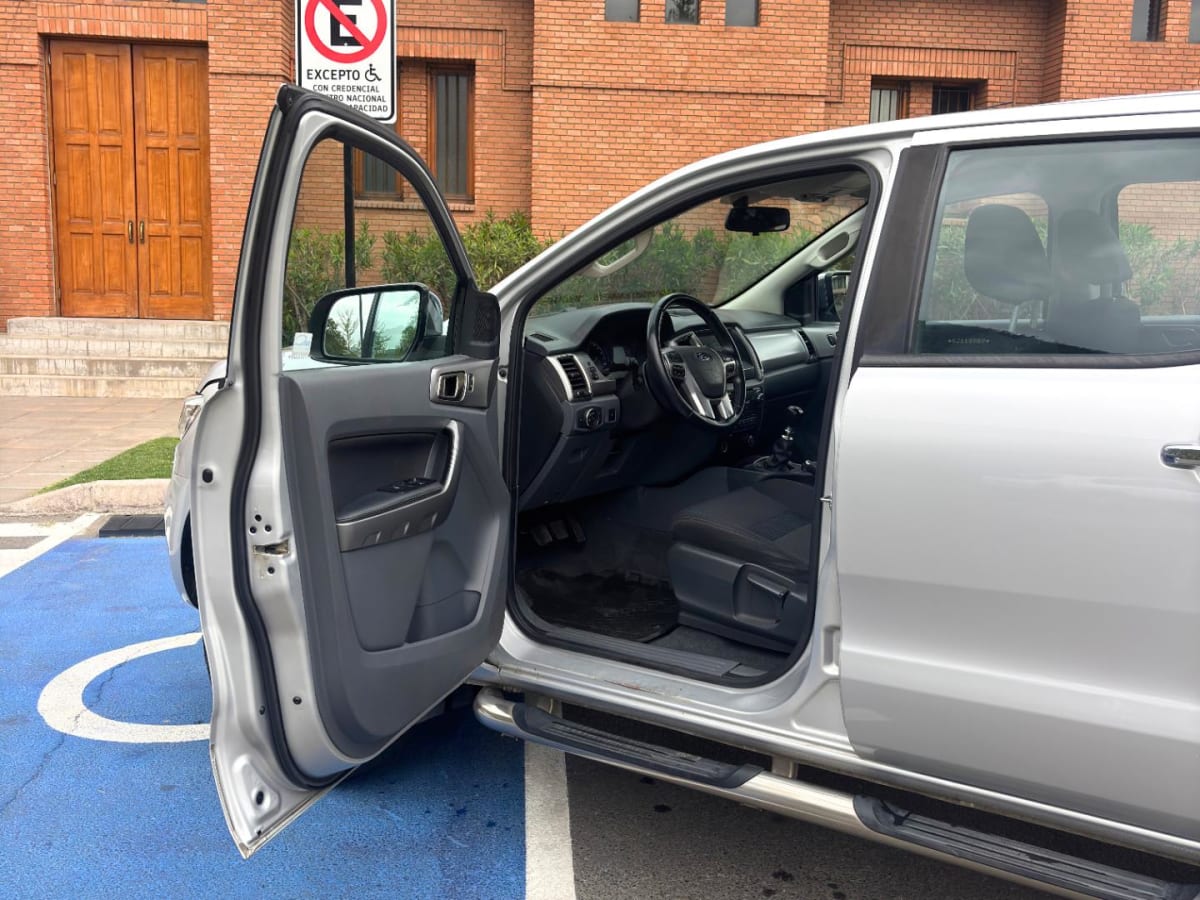 2019 Ford RANGER XLT Gris - Miniatura 6