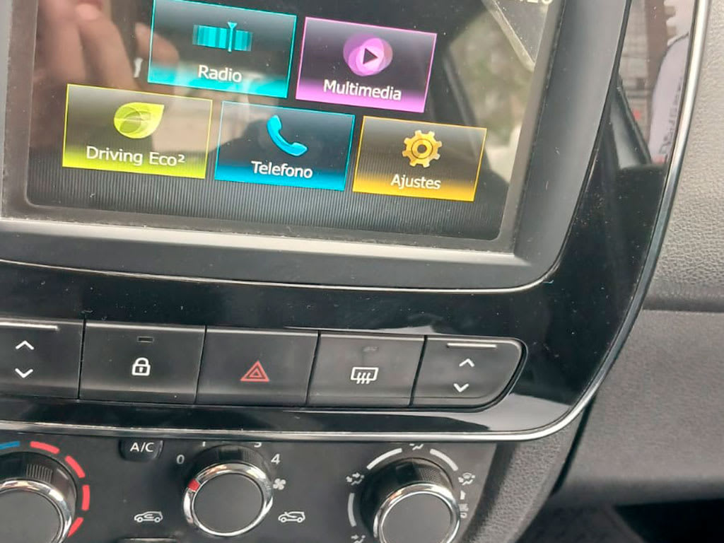 2022 RENAULT KWID AAA - Miniatura 10