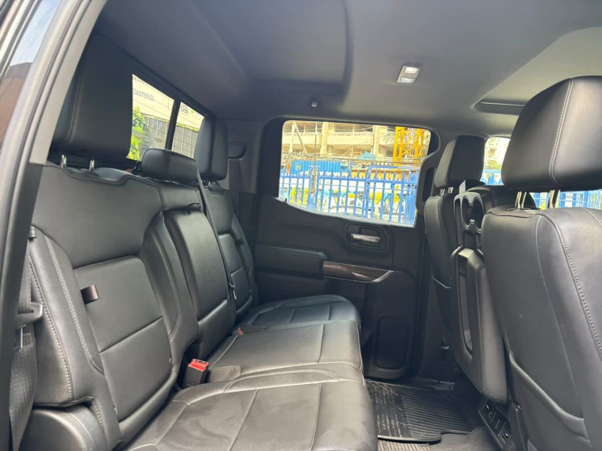 2022 Chevrolet SILVERADO 5.3 - Miniatura 10