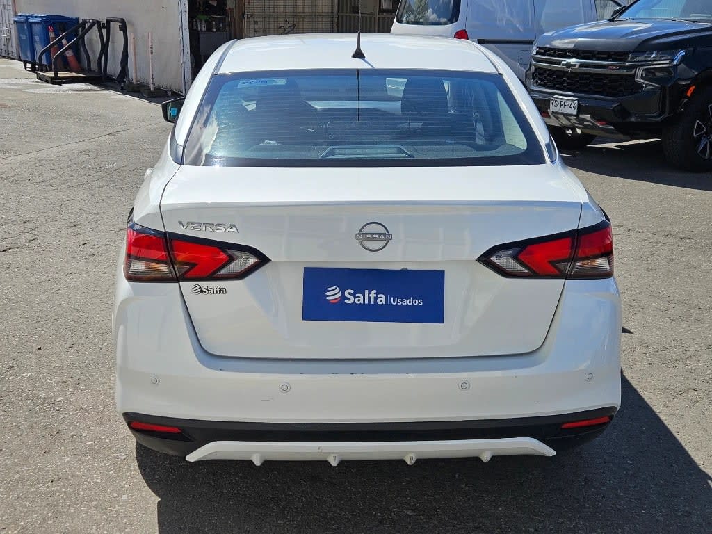 2025 Nissan Versa 1.6 Blanco - Miniatura 6