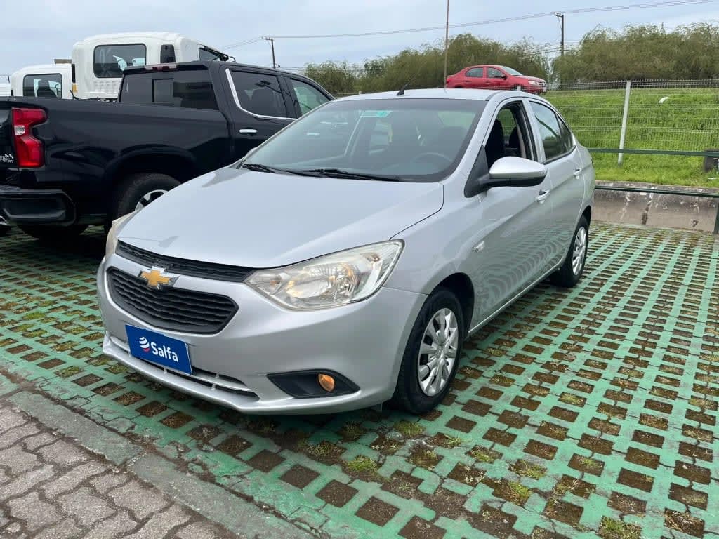 2018 Chevrolet Sail 1.5 Plata - Imagen 1