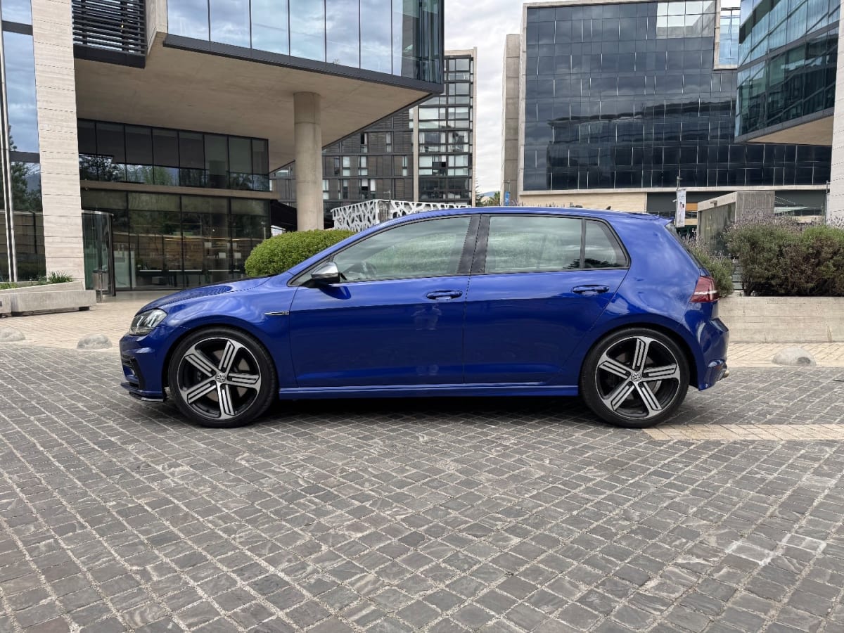 2018 Volkswagen GOLF R Azul - Miniatura 7