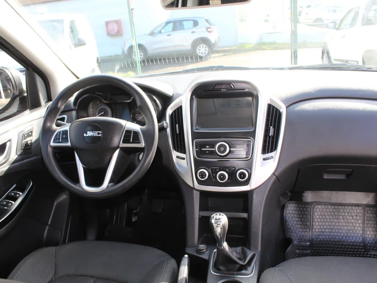 2022 Maxus T60 DCAB Rojo - Miniatura 8