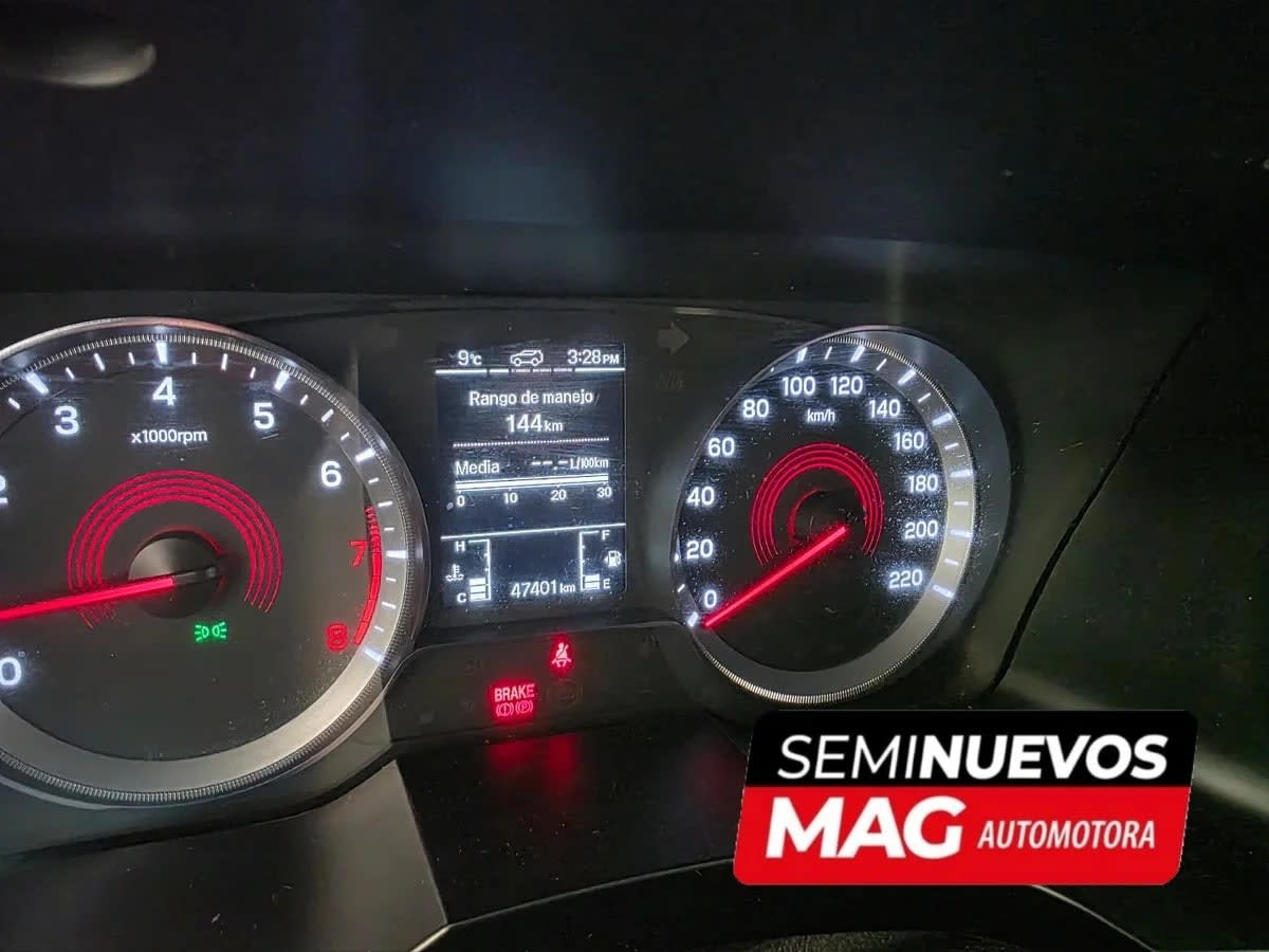 2023 Toyota Rush 1.5 Blanco - Miniatura 8
