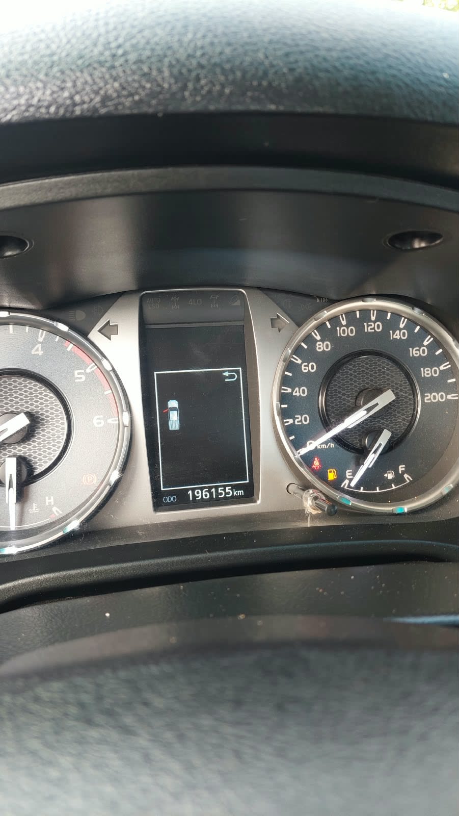2022 Toyota Hilux 4x4 - Miniatura 10